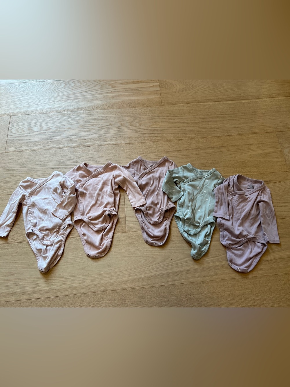 H&M Baby Onesies Bodysuits 5-Pack | 2–4 Months